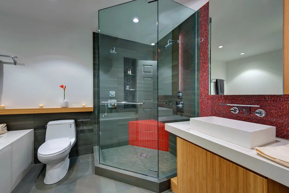 Modern Small Space Bathroom Glass Box