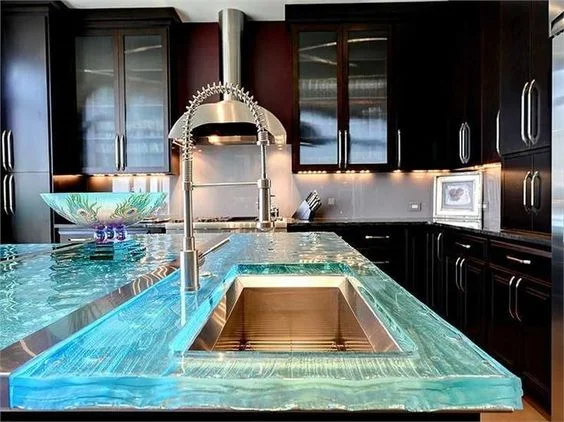 The Glass Feature