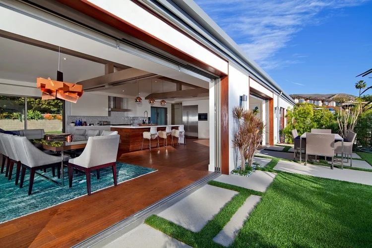 open kitchen and dining room near garden area