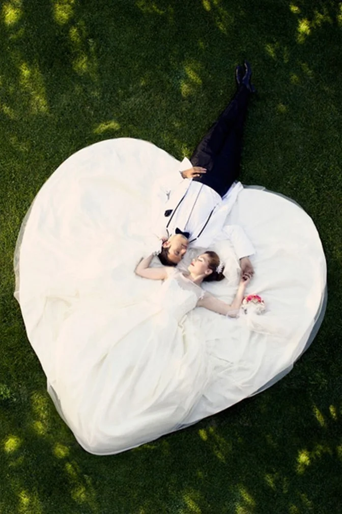 Impossibly Fun Wedding Photo Ideas