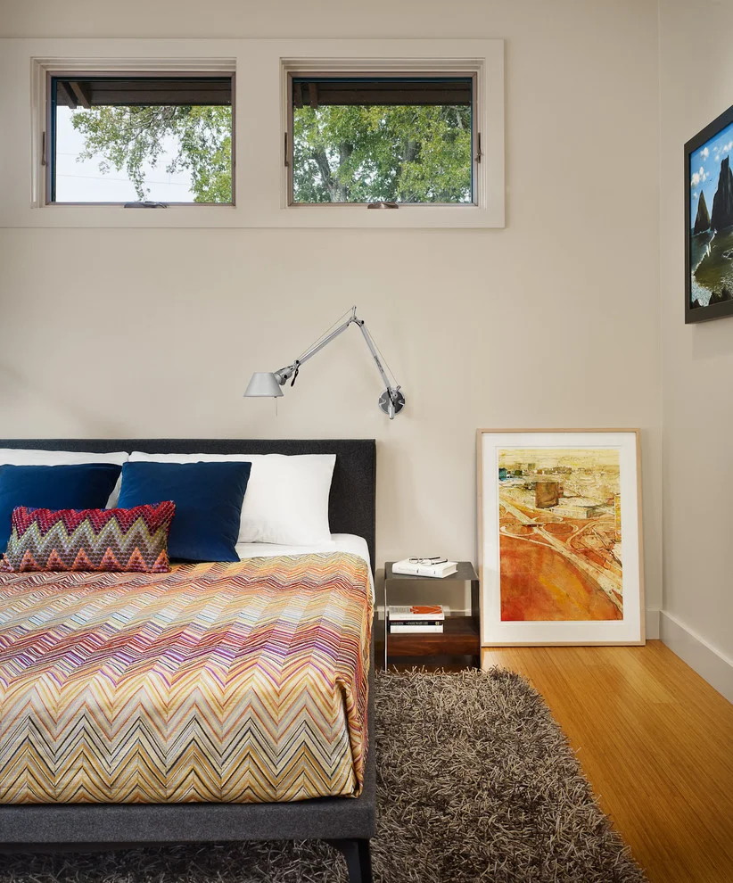 Modern master bedroom Tolomeo classic wall lamp