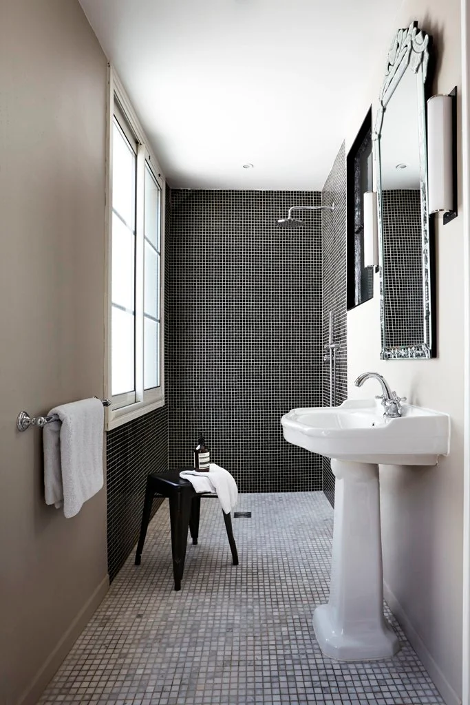 Small Space Dark Bathroom Design