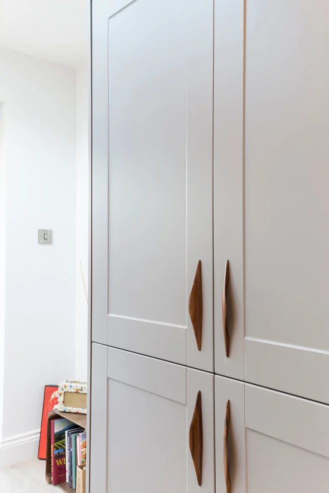Off White Cabinets