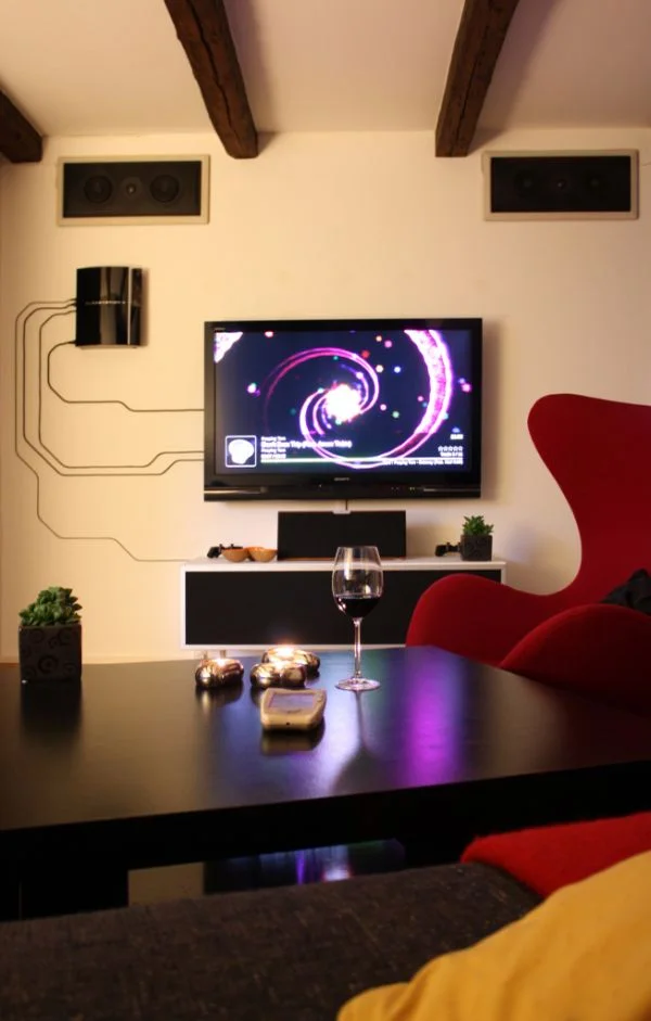 tv PlayStation hanging wall