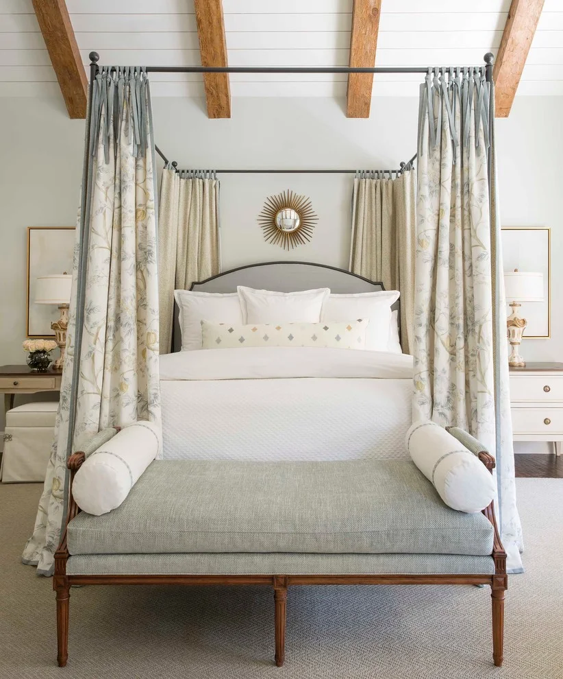 Bedroom Bed With Curtains