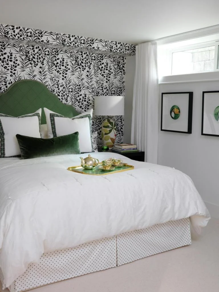 headboard wallpaper
