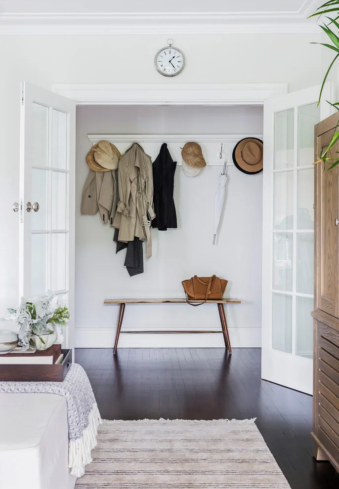 Entryway Storage Bench With Coat Rack