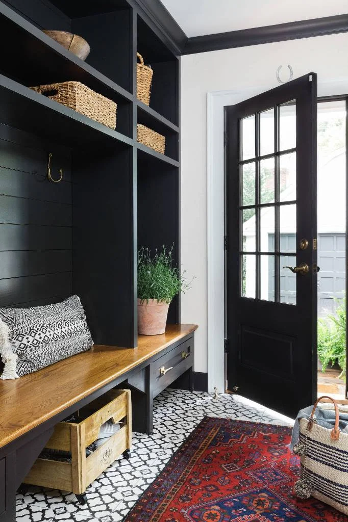 Mid Sized Dark Entryway Interior