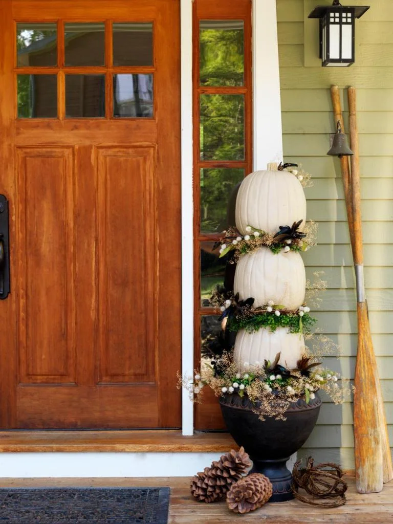 Outdoor Pumpkin Topiary