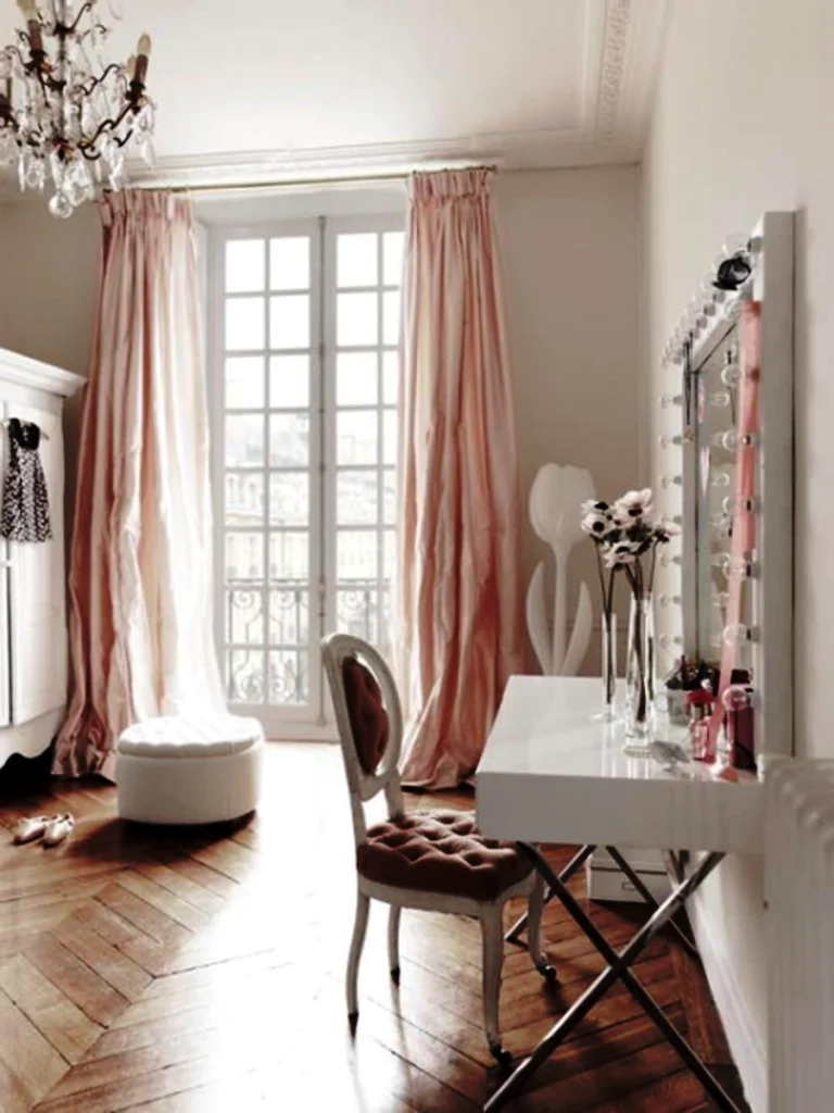 dressing room Capitone Pattern Design chair