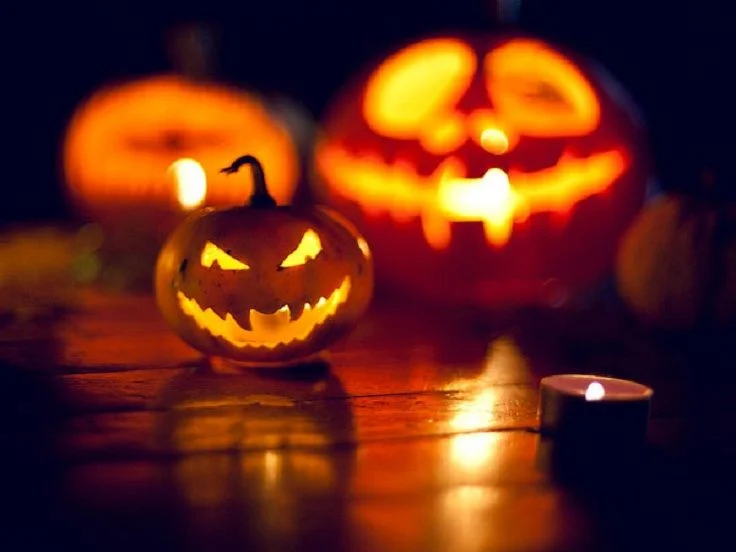 glowing pumpkins funny decor