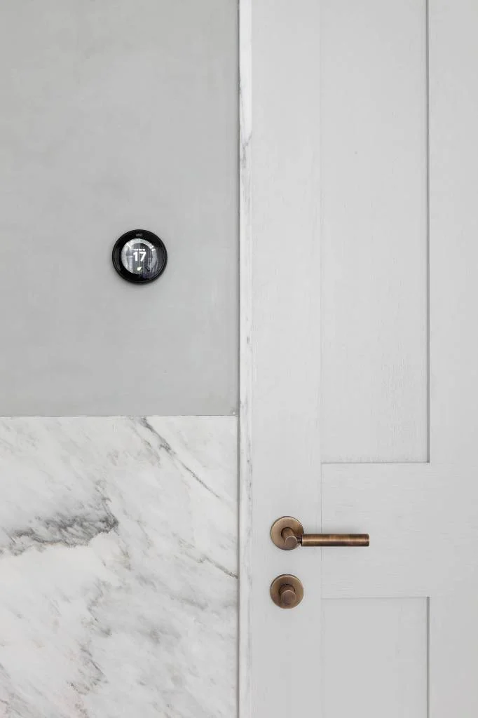 Bathroom Marble Wall