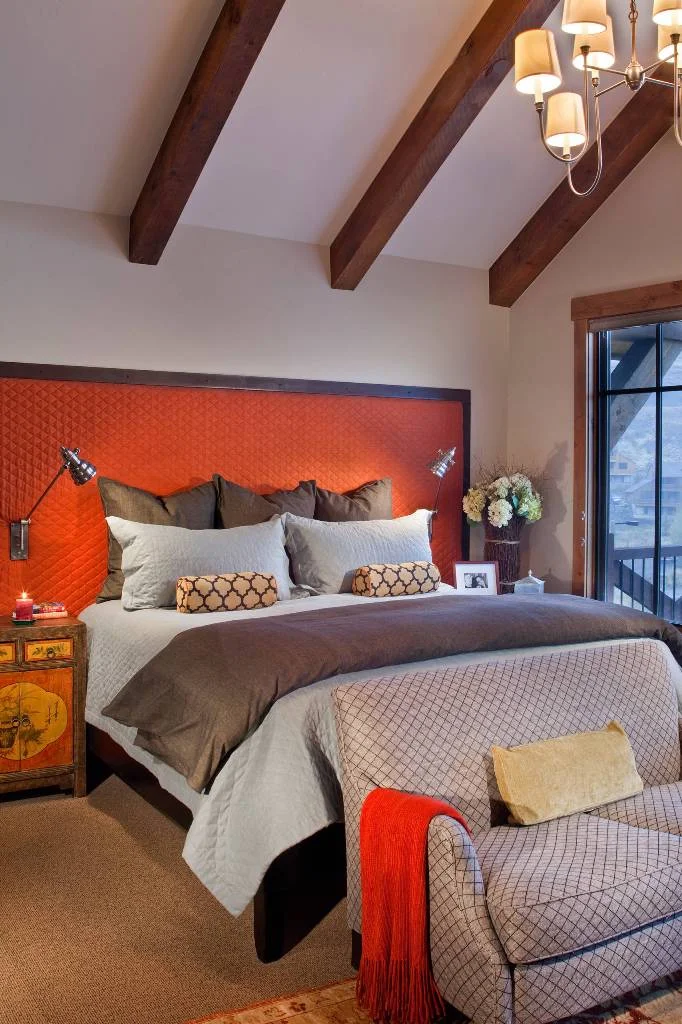Large Asian Master Carpeted Bedroom