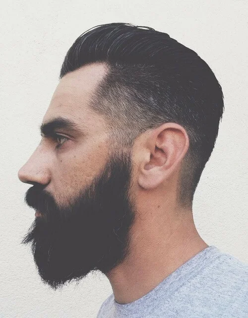 Low Razor Fade Pompadour