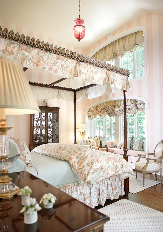 Soft Green and Pink Floral Design