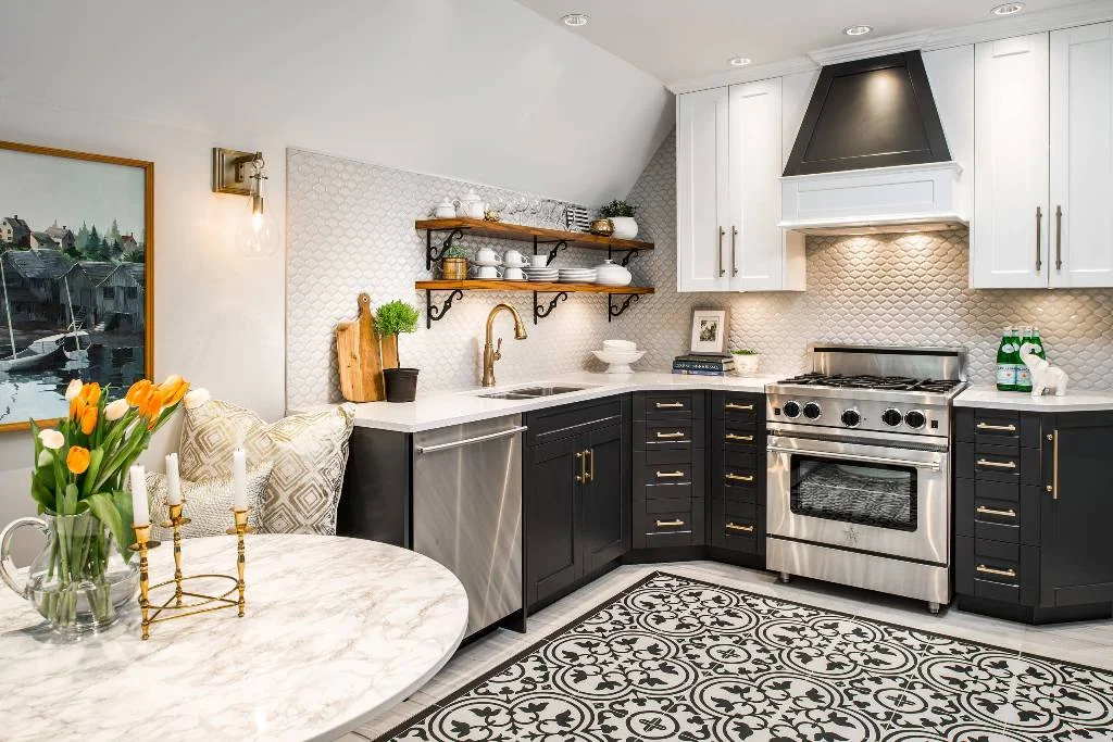 Black And White Small Kitchen Design