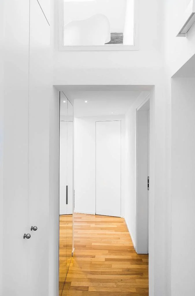 Narrow Small Corridor