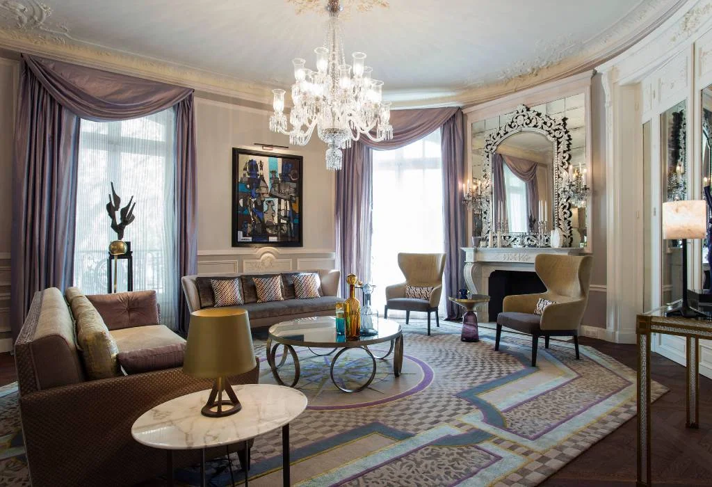 Royal Living Room Design