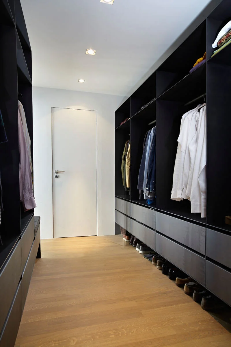 Amsterdam Loft Master Walk In Closet