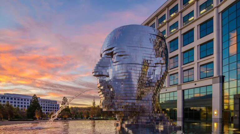 Metalmorphosis Charlotte