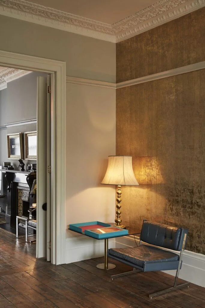 Reception room light golden wallpaper lamp