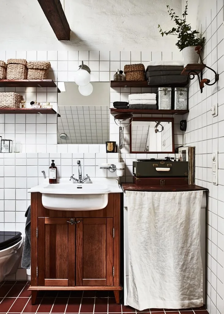 bathroom shelf and baskets