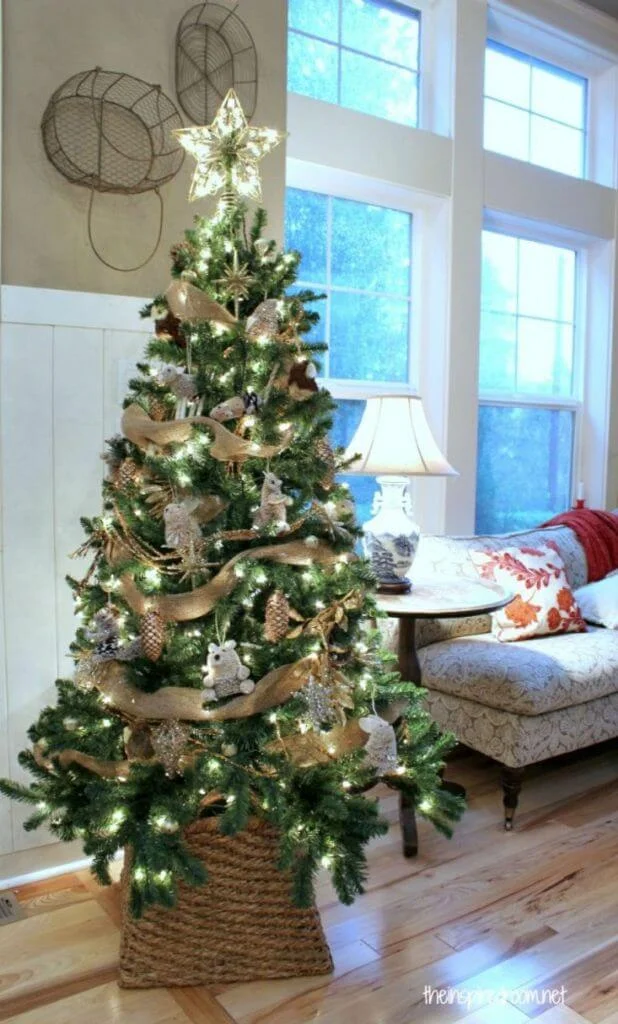 dainty woodlands animals decoration
