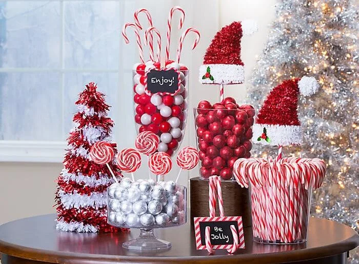 Candy Cane Treats Table Decor