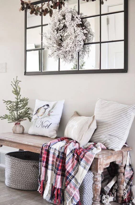 Cozy Minimal Christmas Entryway Decor