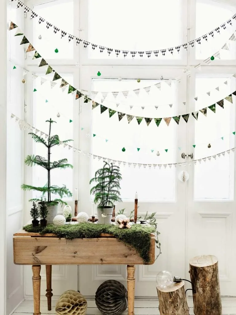 Festive Room Minimalist Christmas Decor