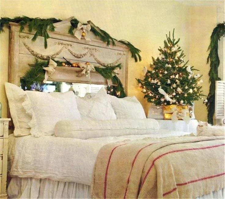 Vintage Christmas Bedroom Decoration