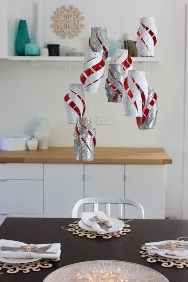 Creative Hanging Lanterns Dinner Decor