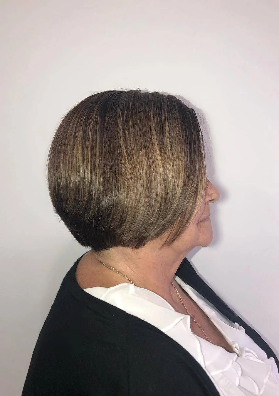 Asymmetrical Bob Hairstyle - Cute Bob Hairstyles