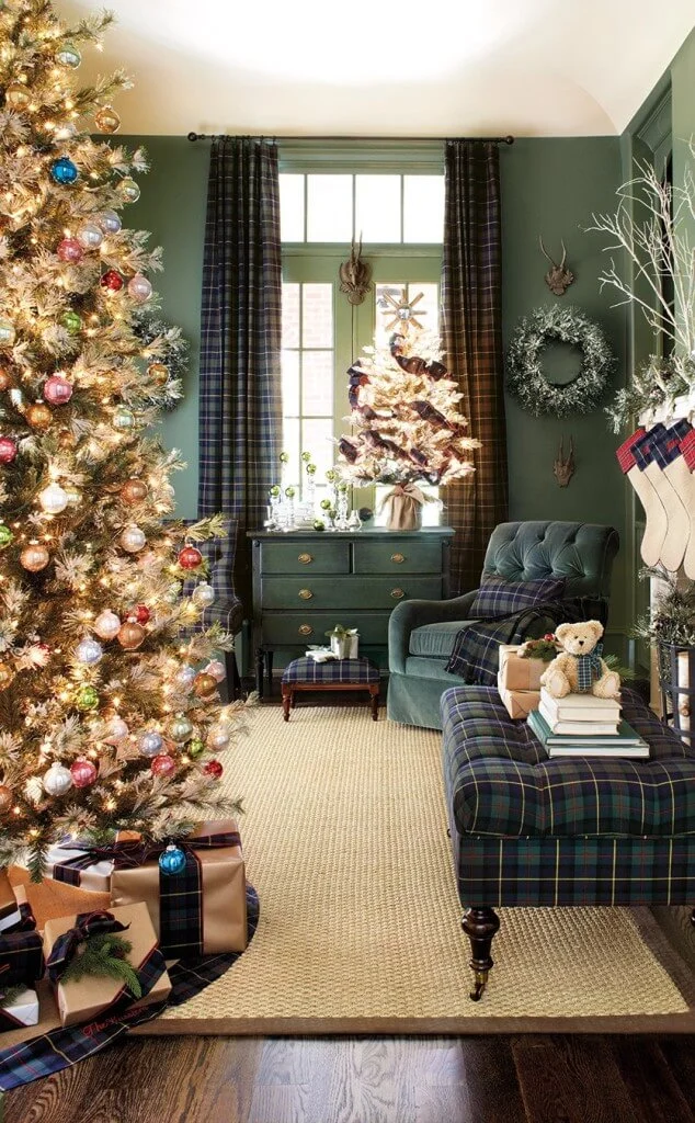 Living Room Plaid Christmas Decor