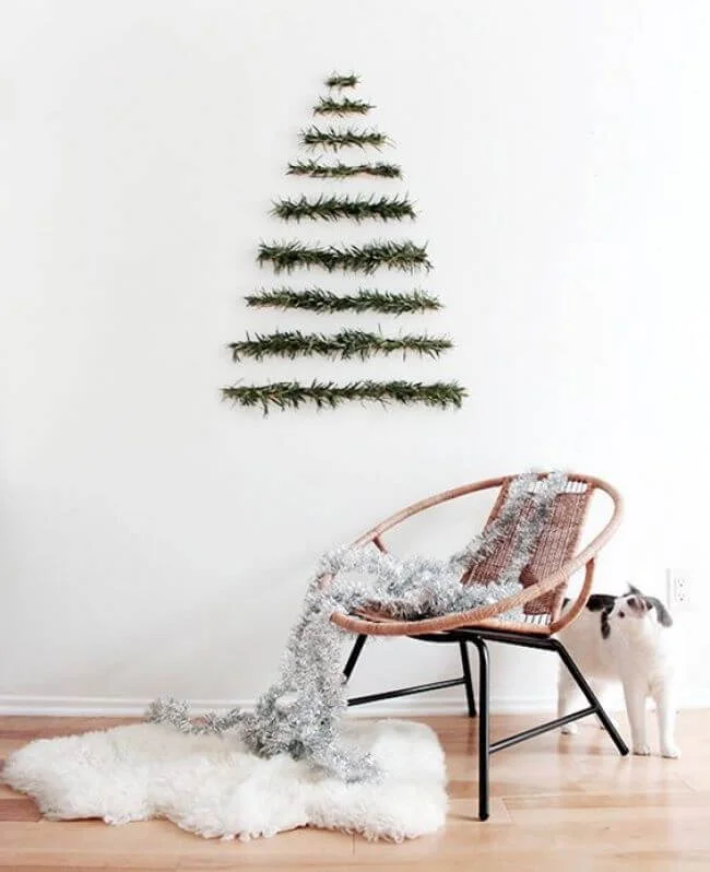 Minimalist Wall Christmas Tree