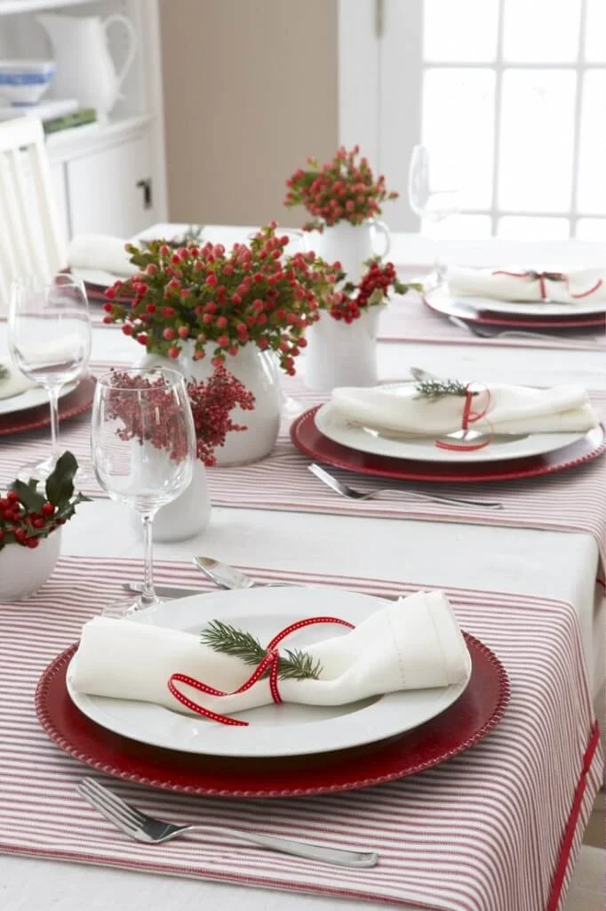 Modern Christmas Table Rustic Setting