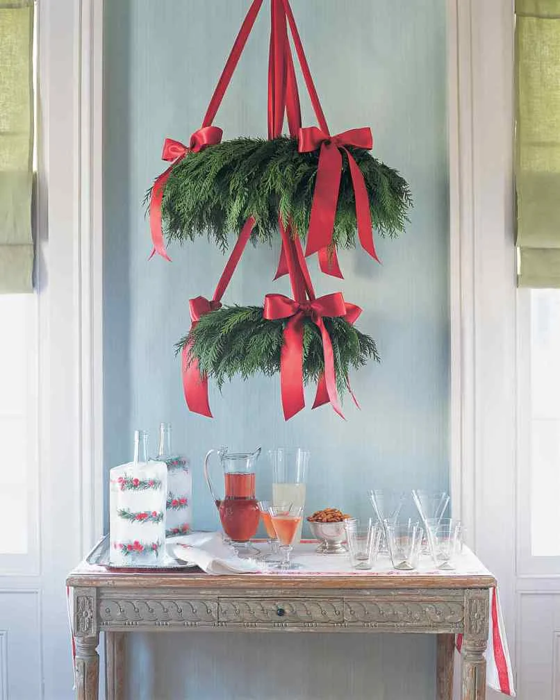 Scandinavian Christmas Garland Chandelier