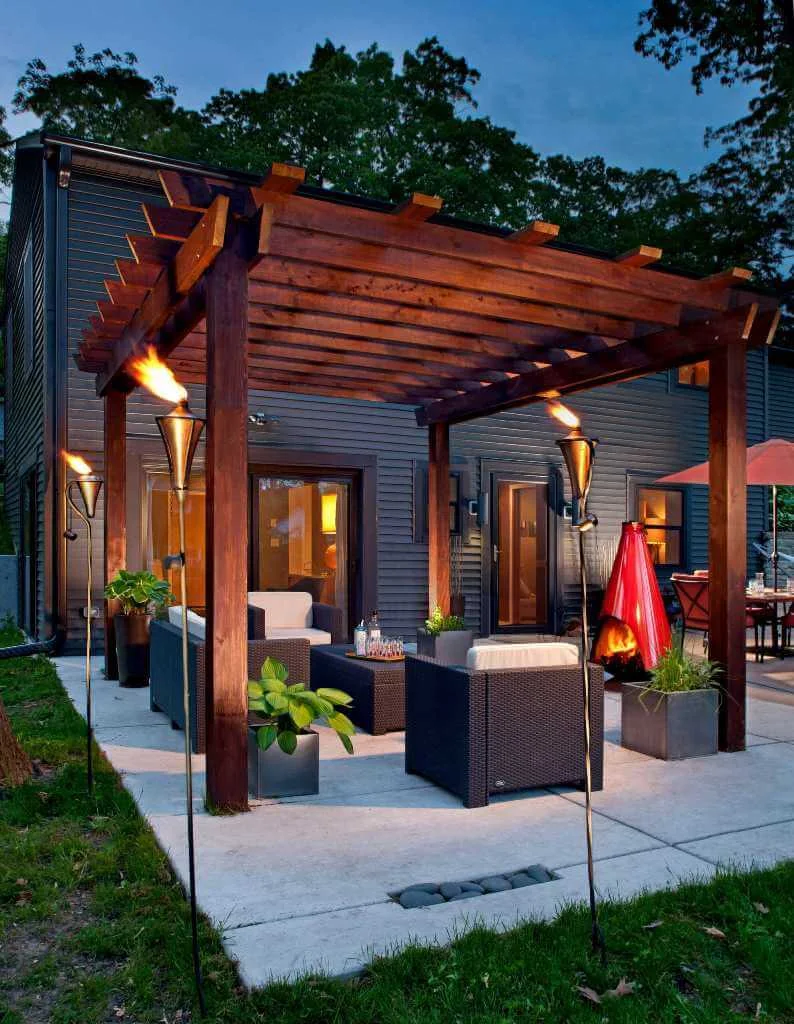 Stylish Contemporary Patio