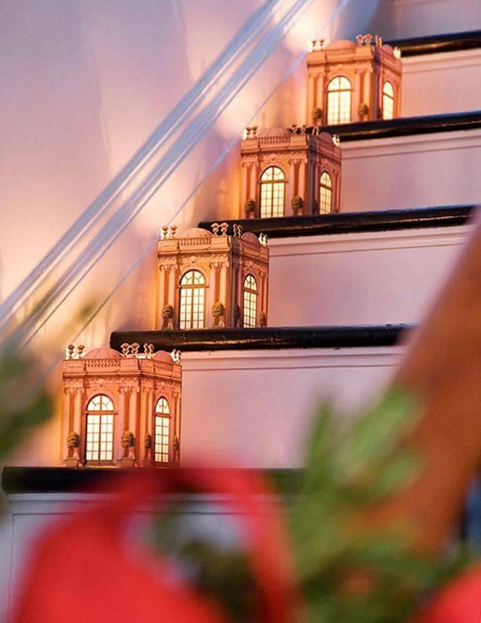 Unique Christmas Lanterns Staircase Decor