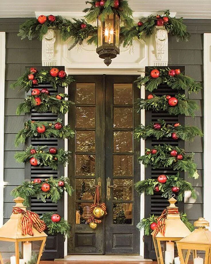 Unique Front Door Christmas Decor