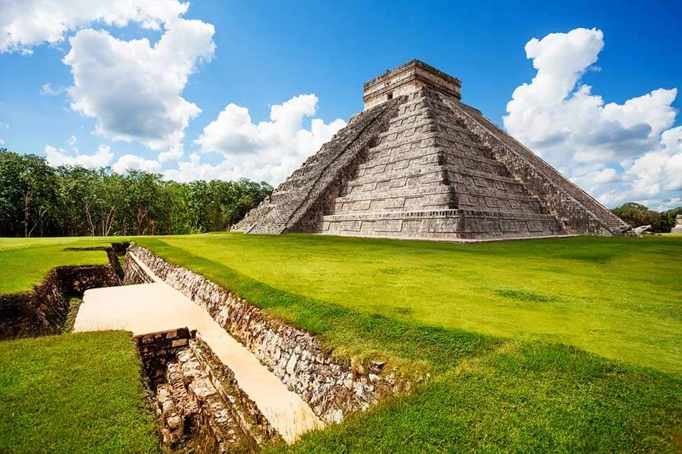 Visit Chichen Itza