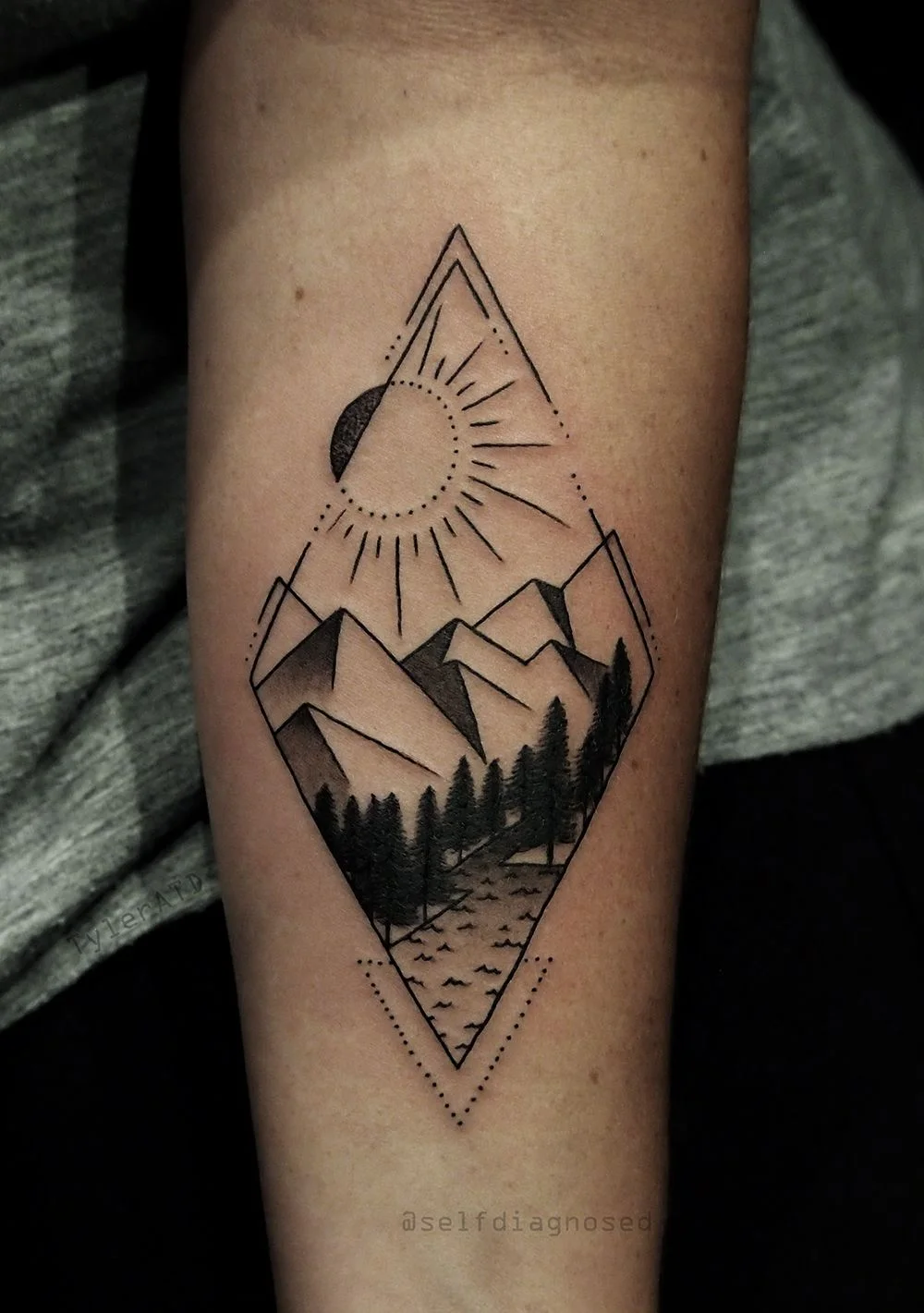 geometric mountain tattoos