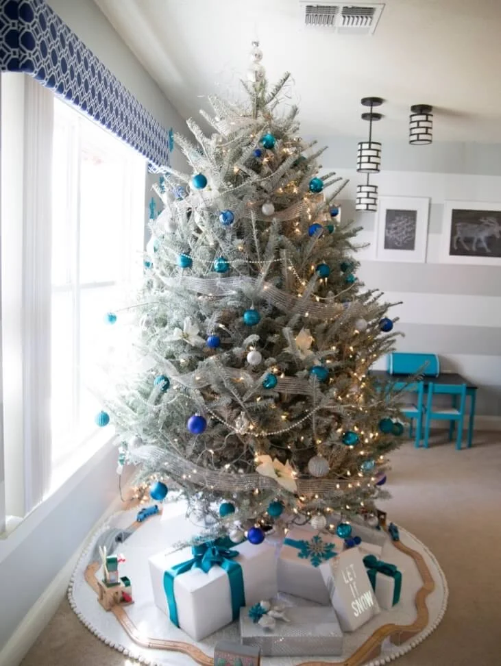 Blue Silver Entryway Tree Decor