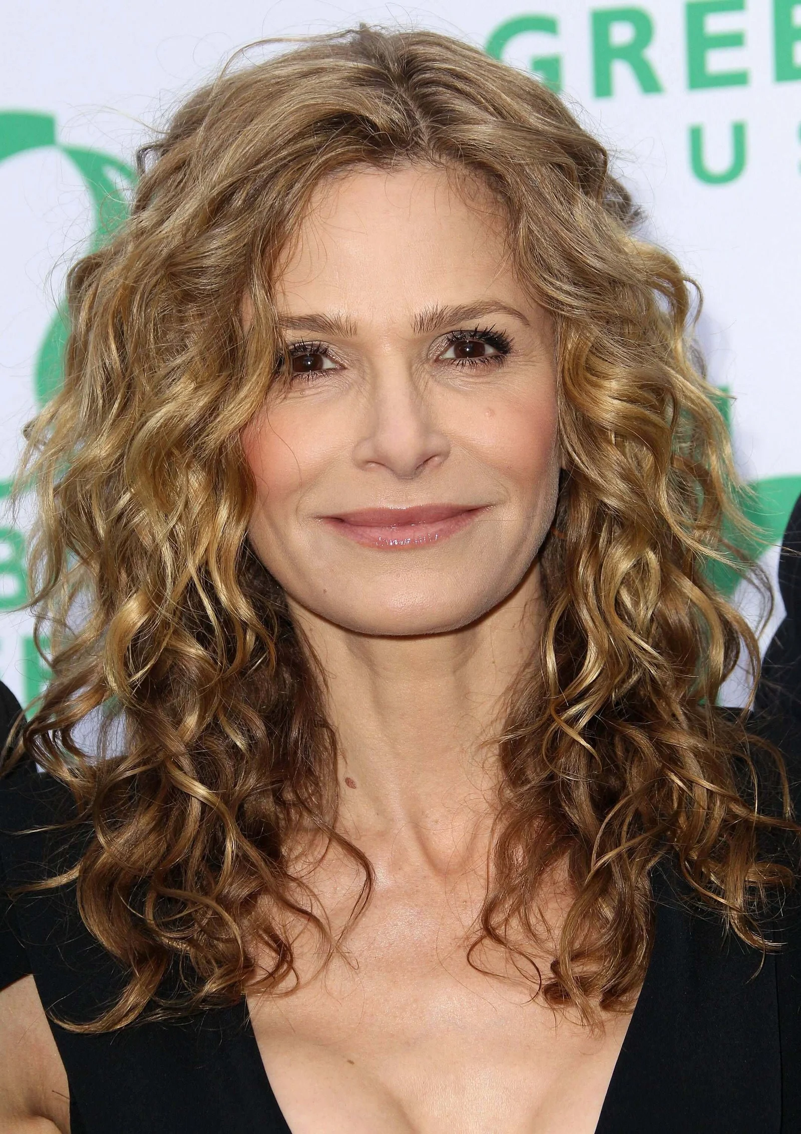 Curly Hairstyles For Medium Hair