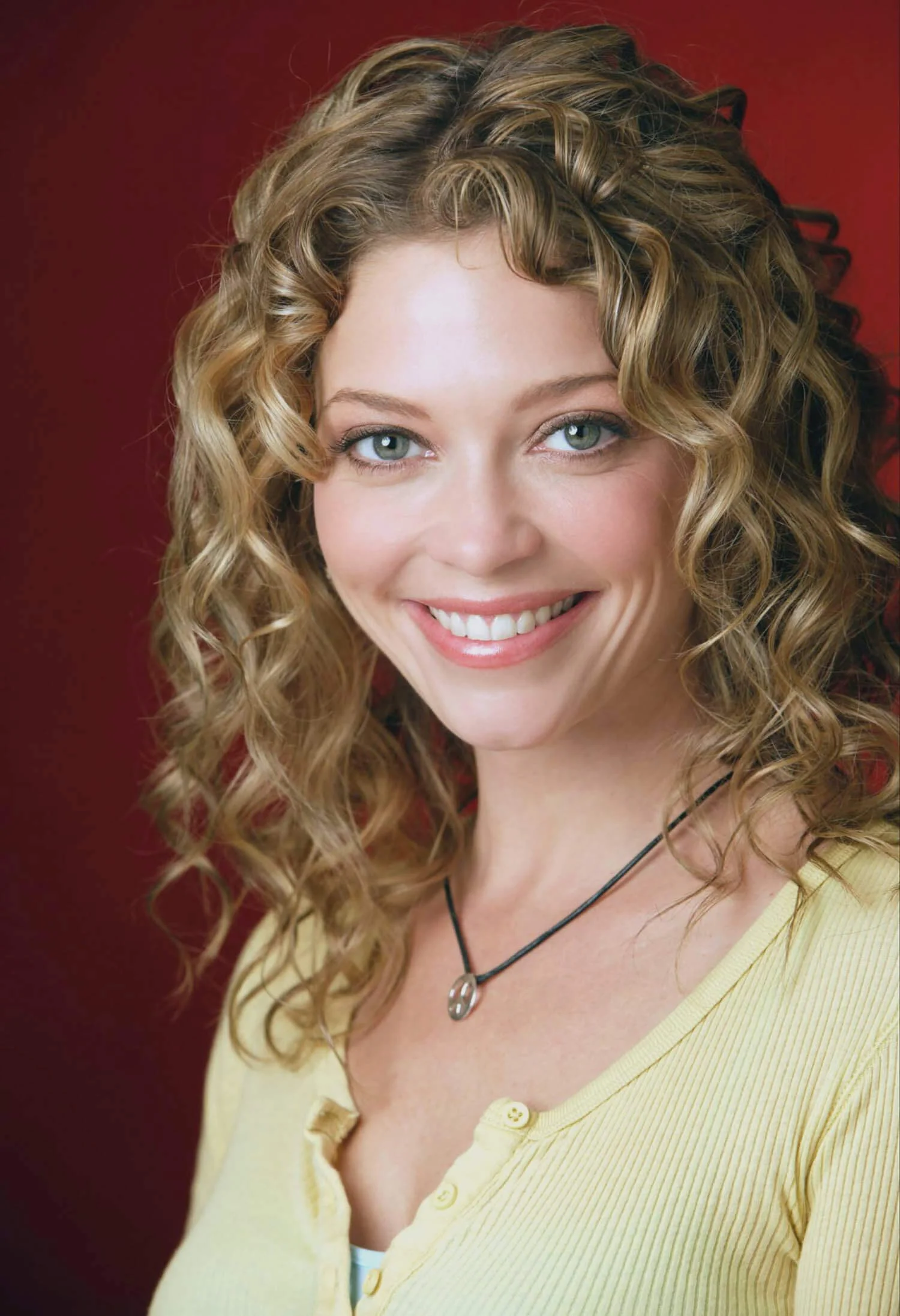 Curly Hairstyles For Medium Hair