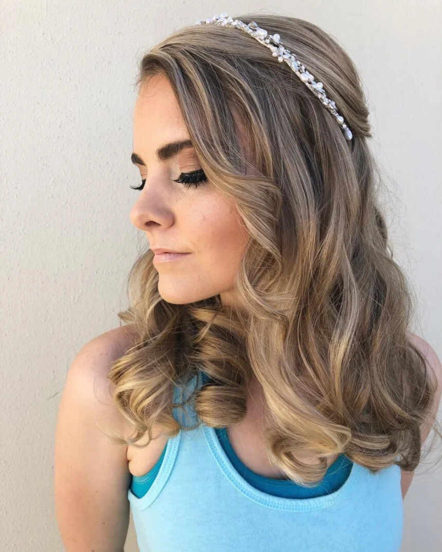 Curly Hairstyles for Prom