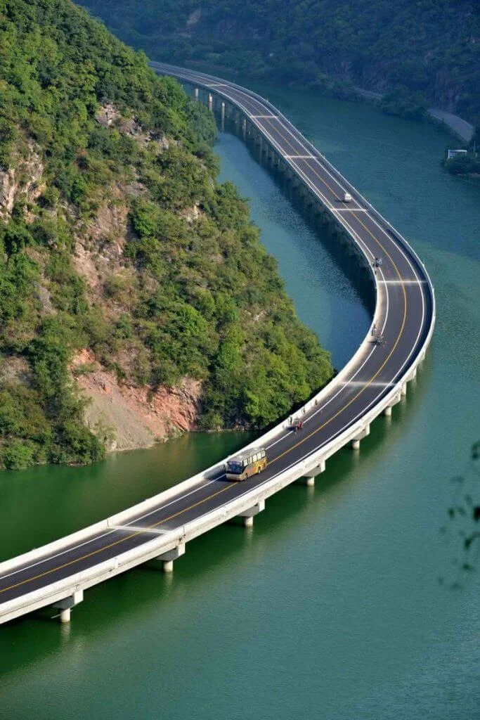 Scenic Drives Over Water In China