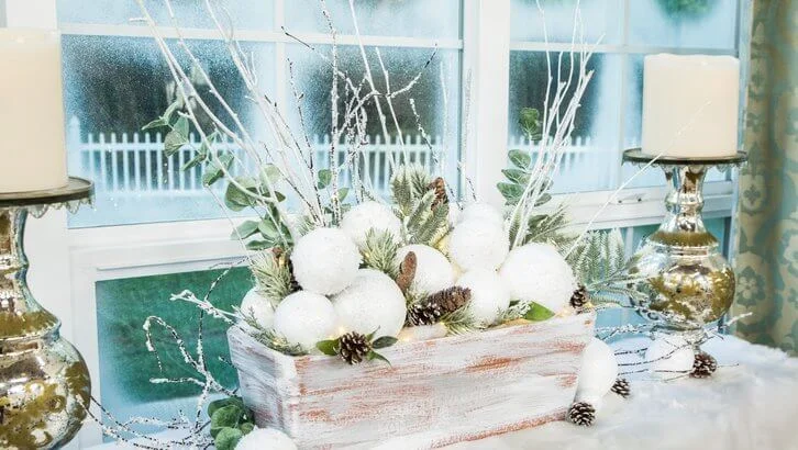 Winter Snowballs Christmas Centerpiece
