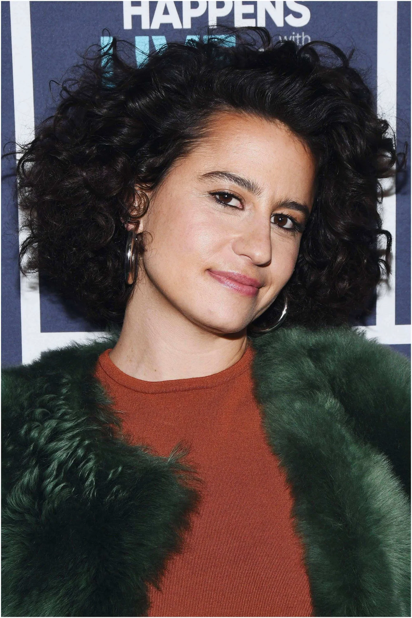 Curly Hairstyles For Round Faces