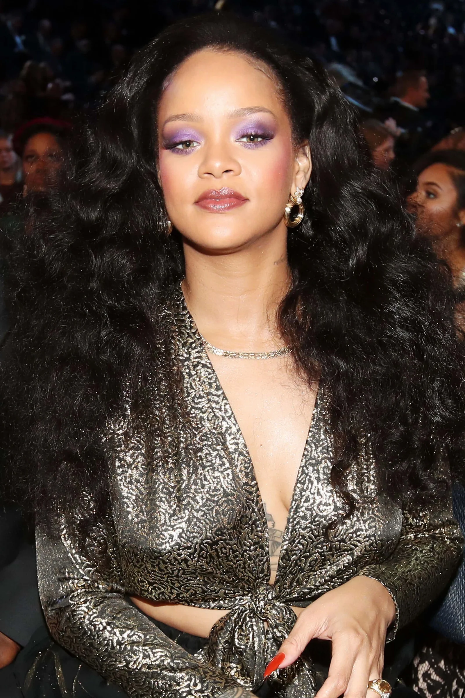 Curly Hairstyles For Round Faces